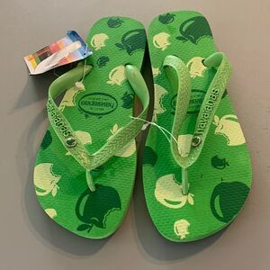 Green Apple Havaianas Flip Flops NWT